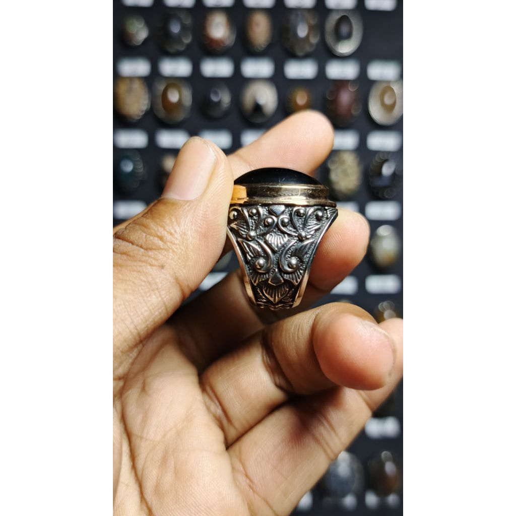 Cincin Batu Akik Bulu Monyet Cat Eye Super Giwang Mata Kucing, Ring Koin Ukir Kombinasi