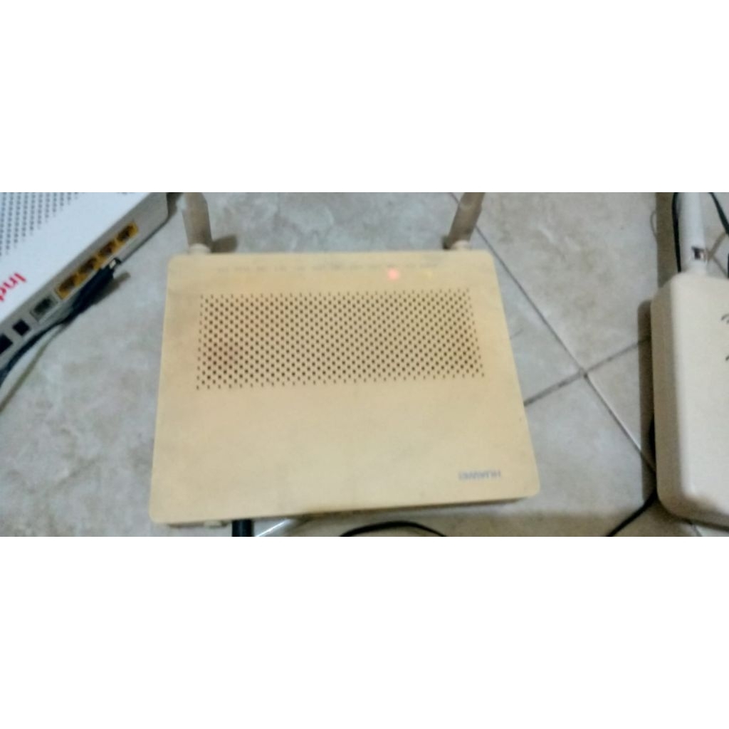router Huawei HG8245A V2