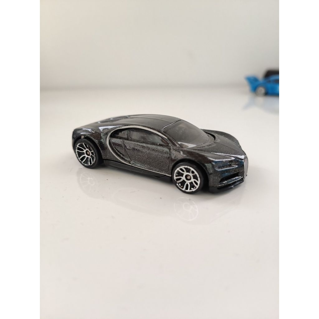 Hot wheels Buggati chiron loose mulus