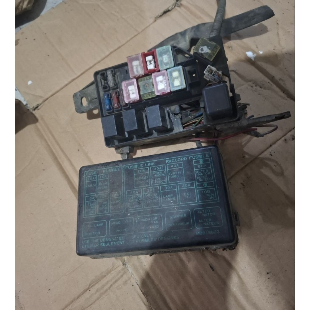 box sekring sikring fuse box bagian mesin lancer cb4 evo3 93-97