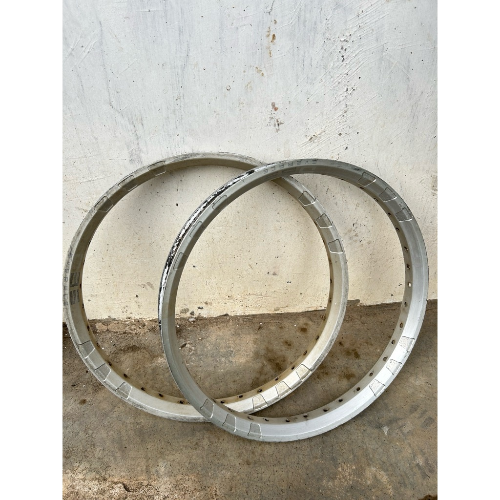 velk dbs ring 17