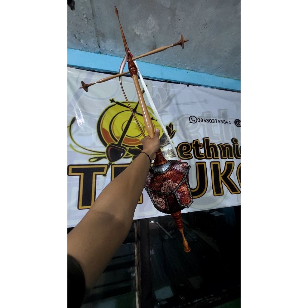 Rebab Kayu Sawo Custom Stem Gitar