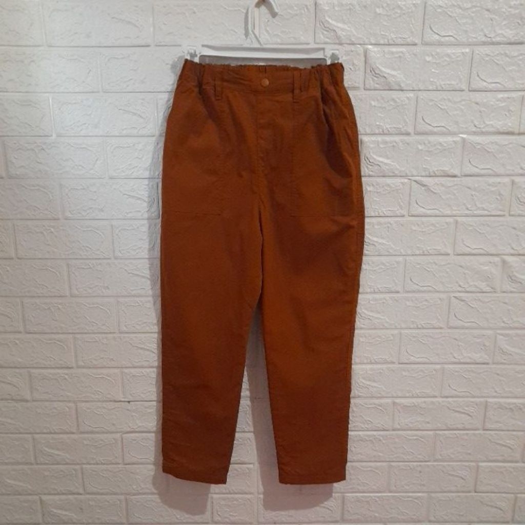 Baggy chino anak UNIQLO caramel size 140/LP 58 P 84
