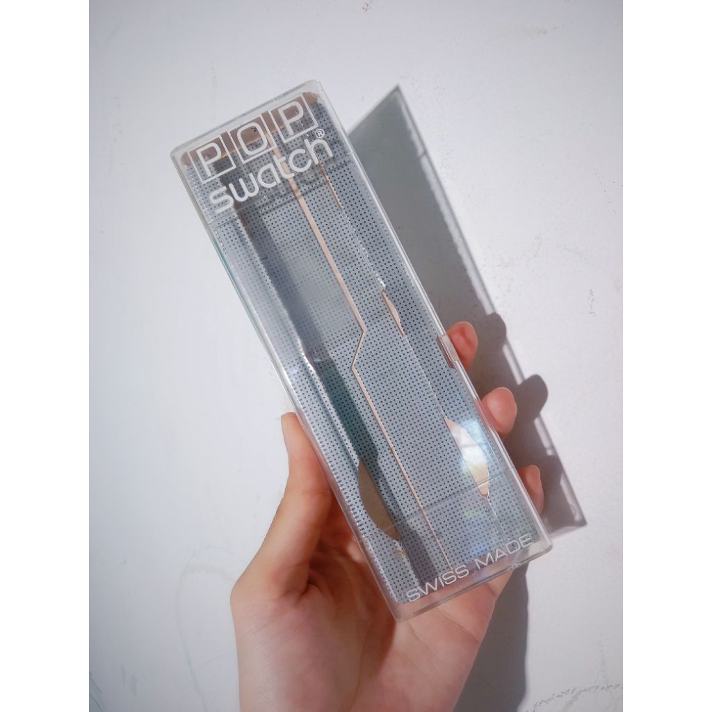 Kotak Jam Tangan Swatch Akrilik