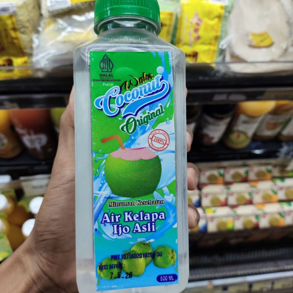 Air kelapa ijo 100% asli  | water coconut original | minuman kesehatan air kelapa ijo murni 500ml