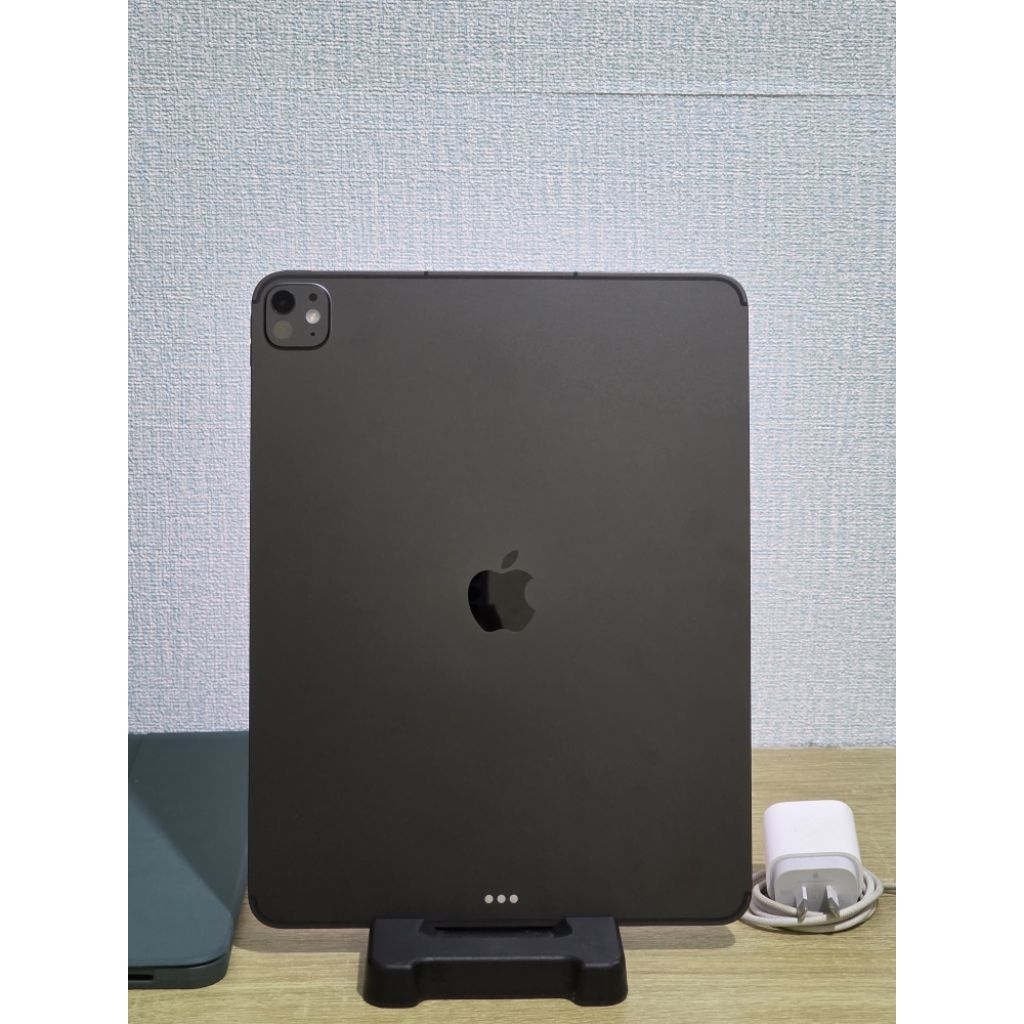 iPad Pro 13 inch M5 1TB WiFi + cellular second inter