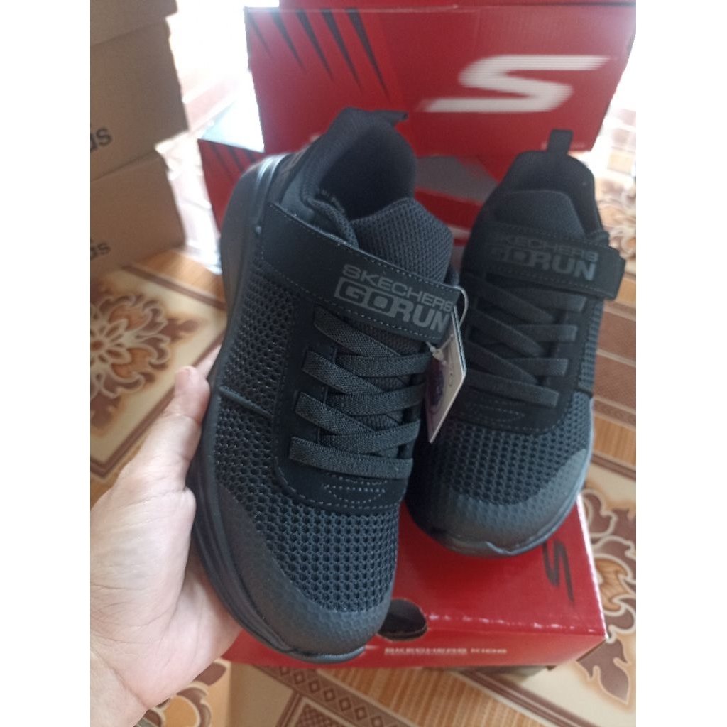 Sepatu Anak Hitam Skechers Go Run