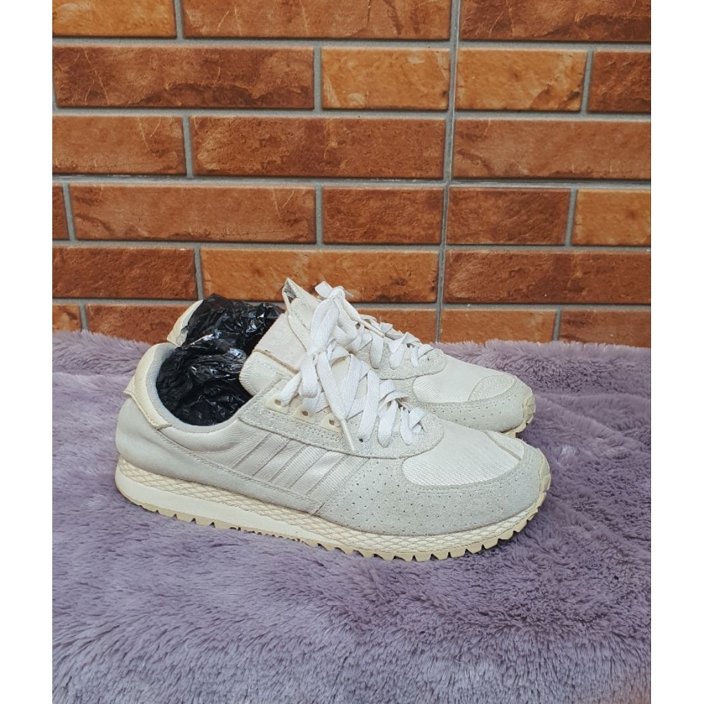 Sepatu Adidas City Marathon Size 41