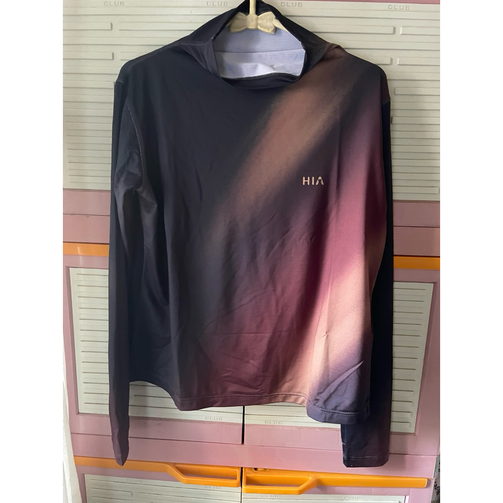 Preloved HIA everywear bhava printed longsleeve