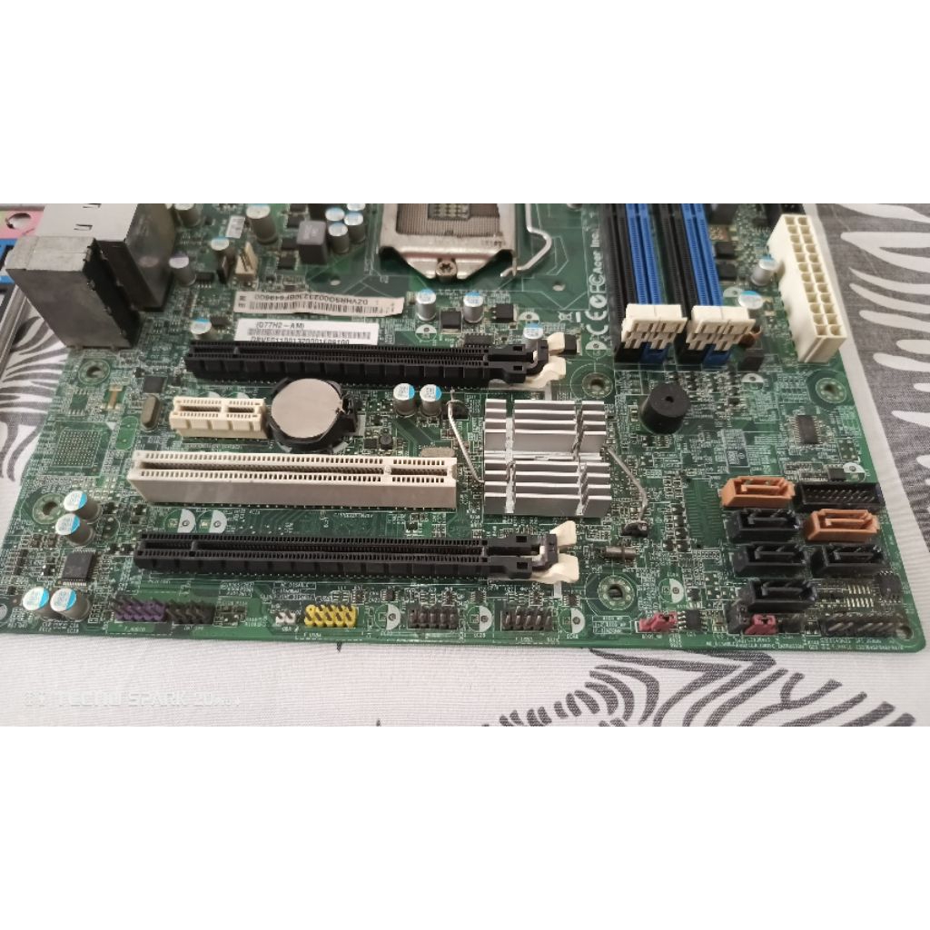 mobo motherboard branded Q77H2-AM support intel gen 2 & 3