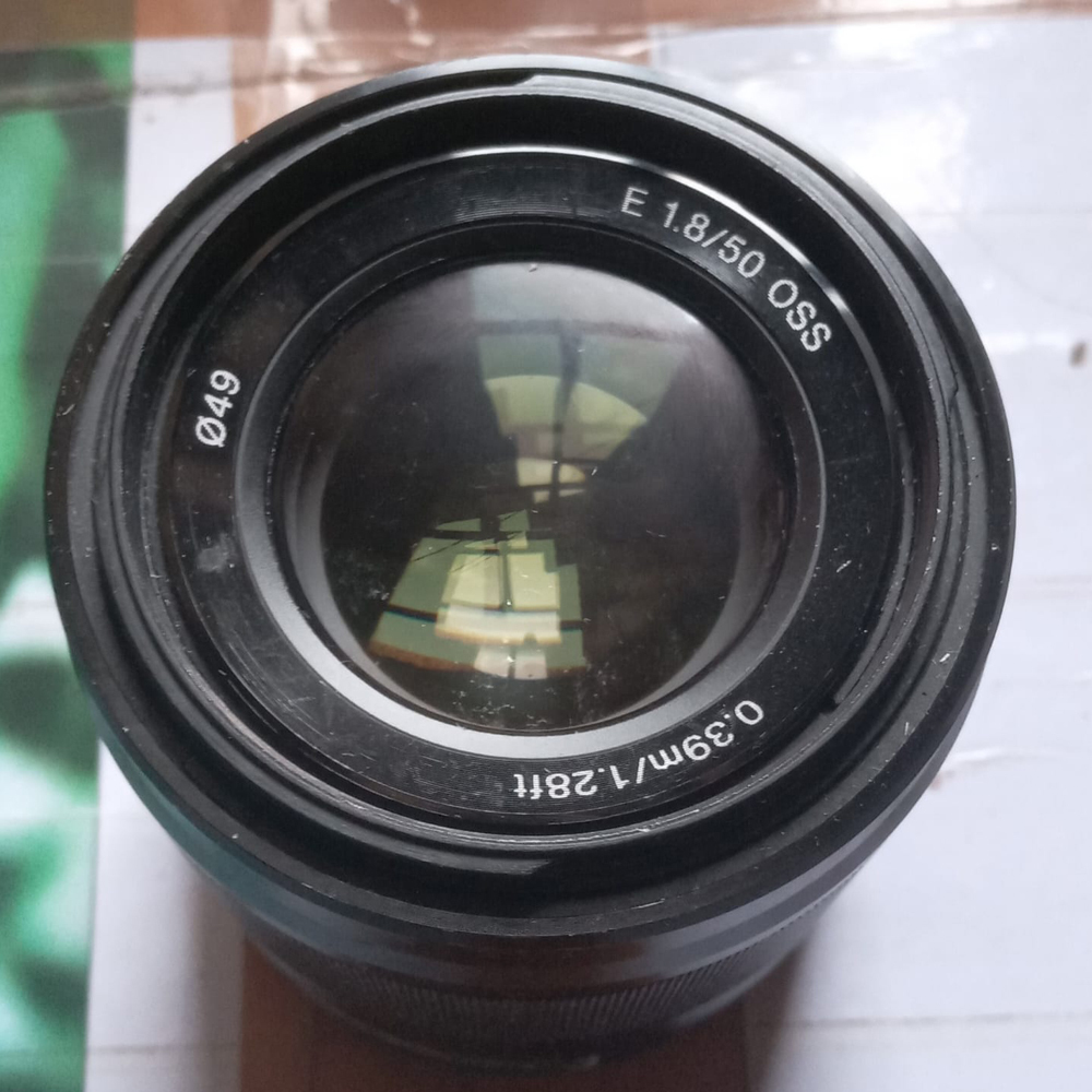 Lensa Sony 50mm F1.8 oss Lensa mirrorless (second)