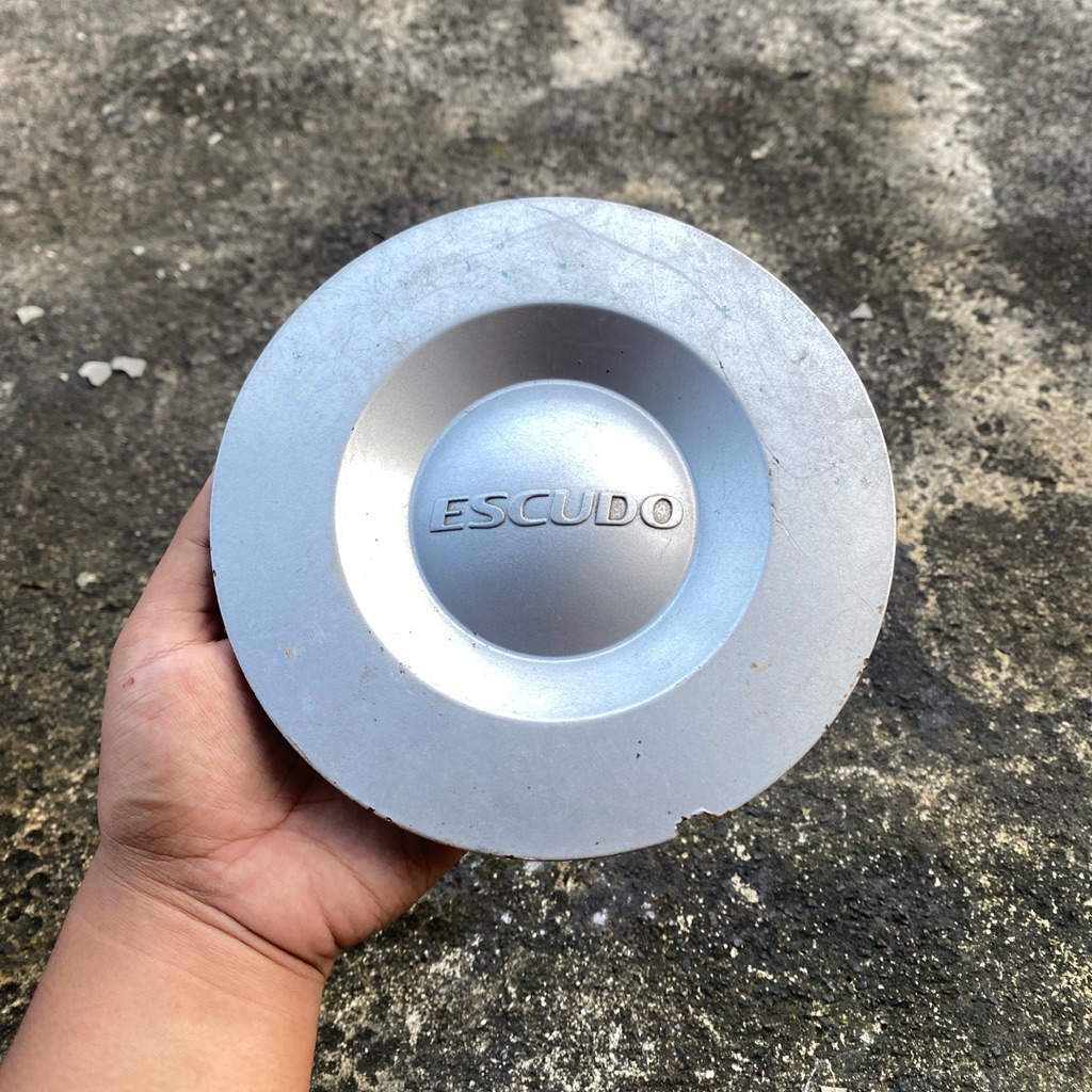 Dop Roda Velg Suzuki Escudo 2.0 Original