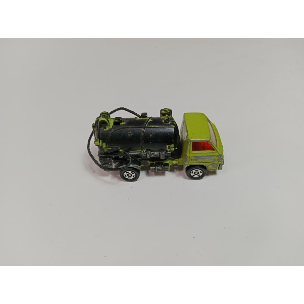 Diecast Tomica Mitsubishi Canter Truck
