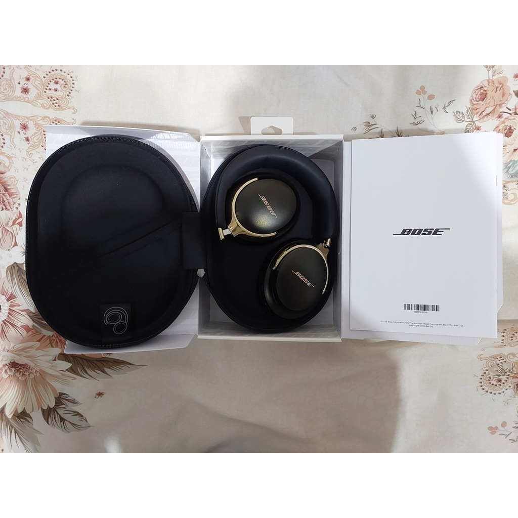 [SECOND] Bose QuietComfort Ultra (2nd Gen) - Noise Cancelling, Wired/Wireless Headphones - Desert Go