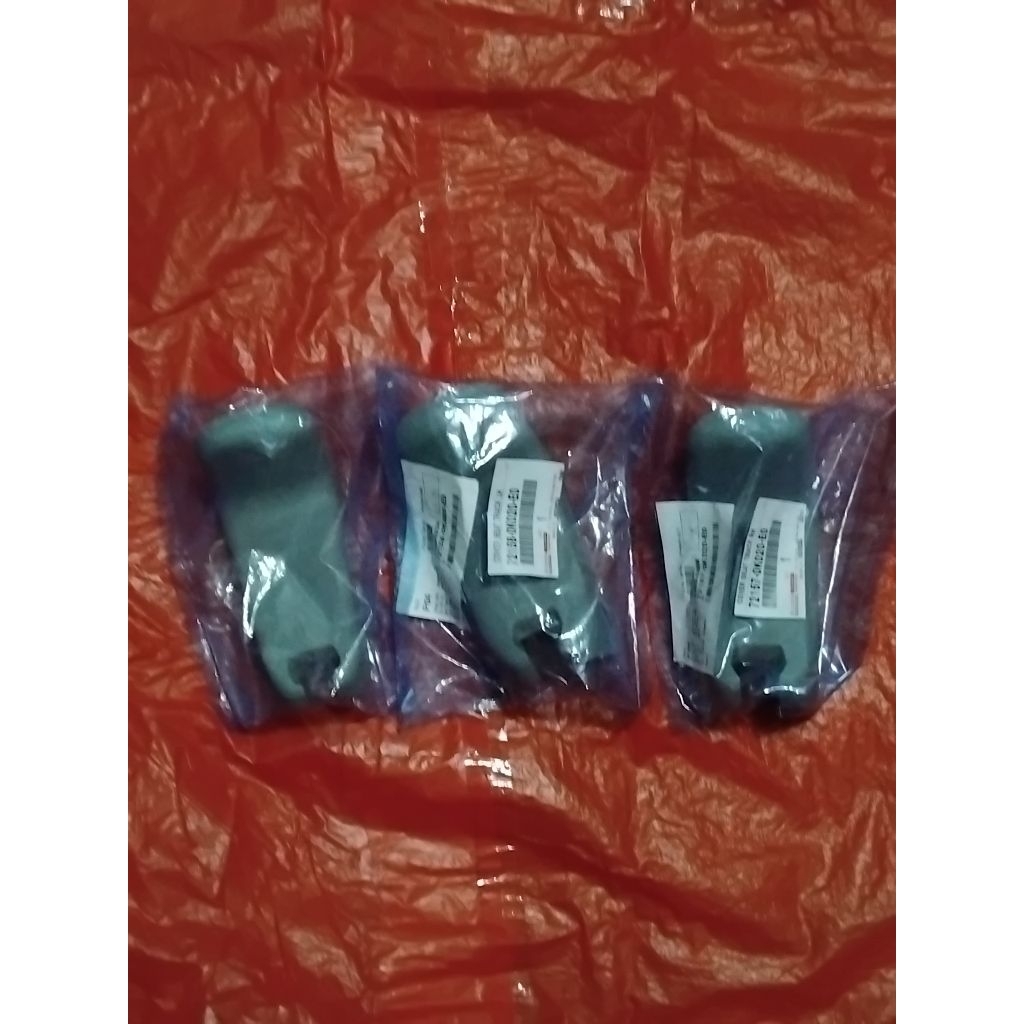 Cover baut jok depan bagian belakang innova 2009-2015 ori 3pcs