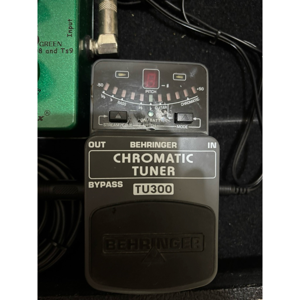 Behringer Chromatic Tuner TU300 MINUS