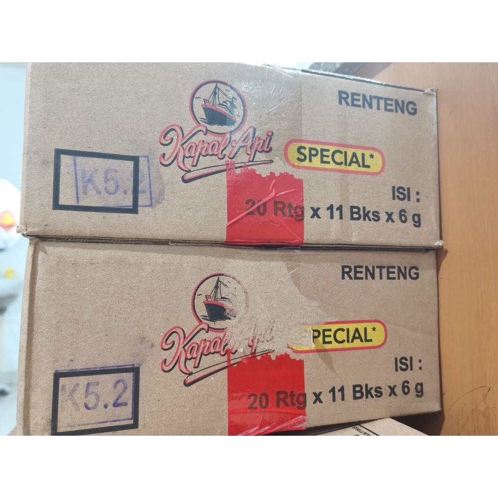 kopi kapal api 1 dus bubuk 20 Rtg x 11 bungkus x 6g EXP 20-01-2027