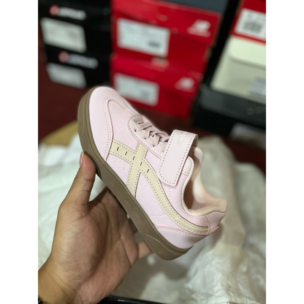 Airwalk Dino Kids Pink Original BNIB