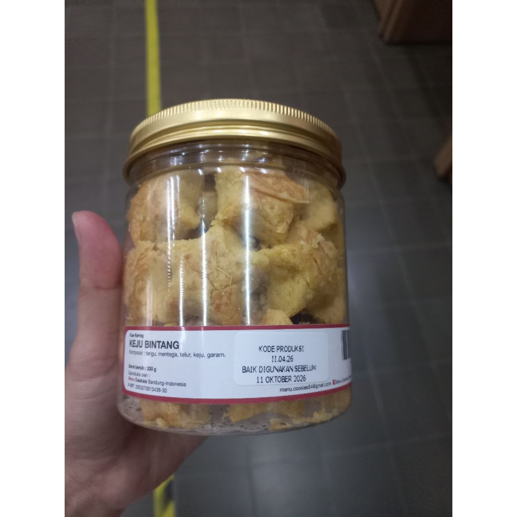 Menu cookies keju bintang jar L 230gr