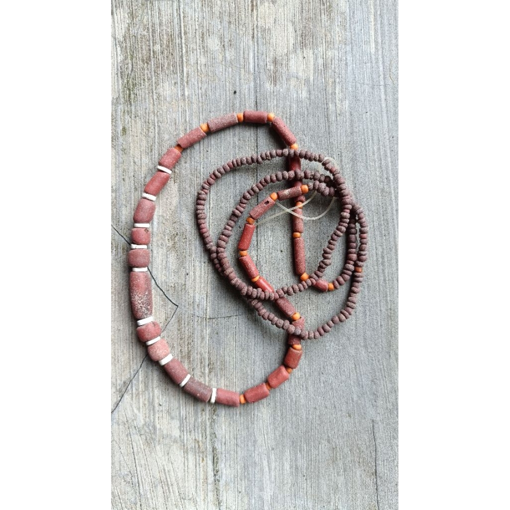kalung manik kuno barang temuan 05
