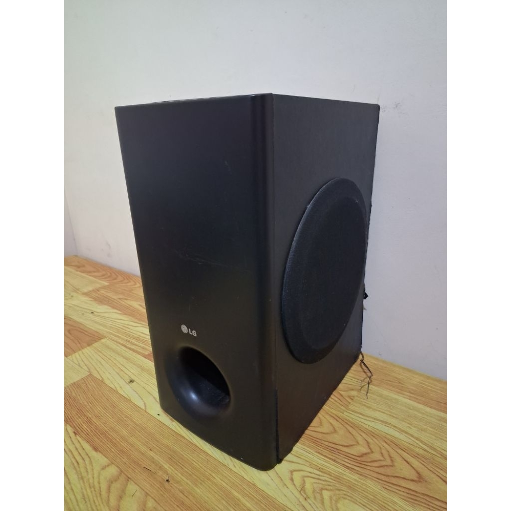 speaker subwofer pasif LG besar copotan home theater