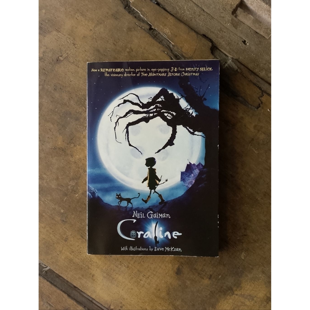 Buku Novel Import Coraline - Neil Gaiman