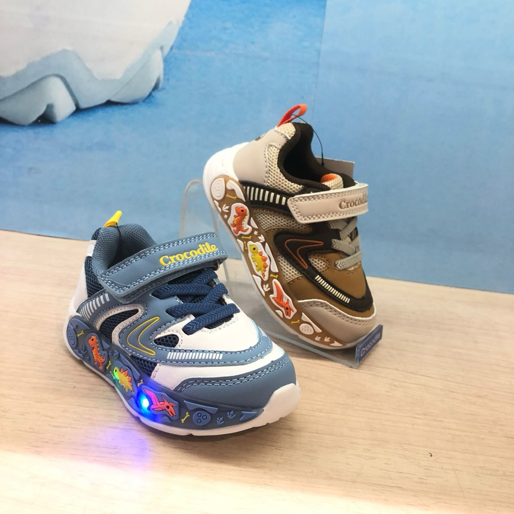 sepatu lampu anak cowok model terbaru brand crocodile kids