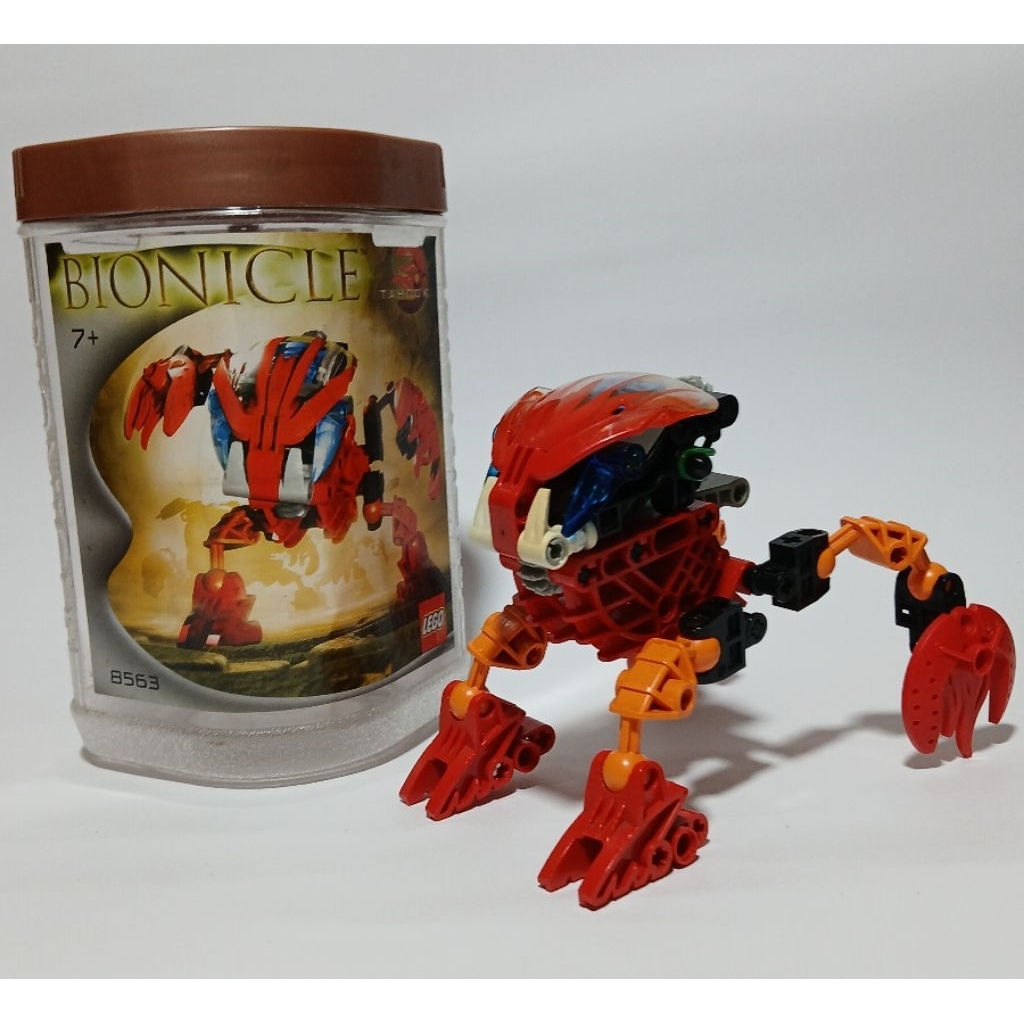 Lego bionicle tahnok 8563