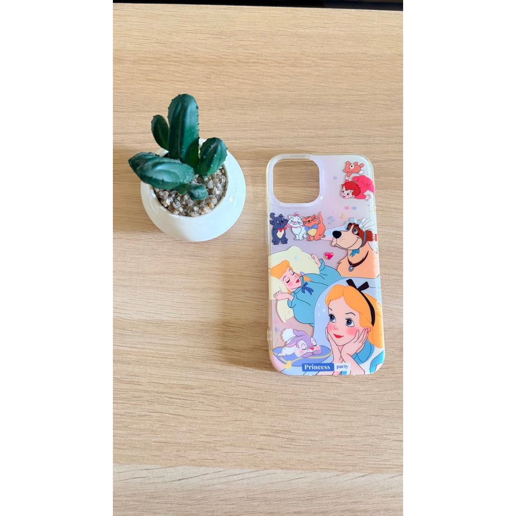 pre love hard case snow white iphone 15