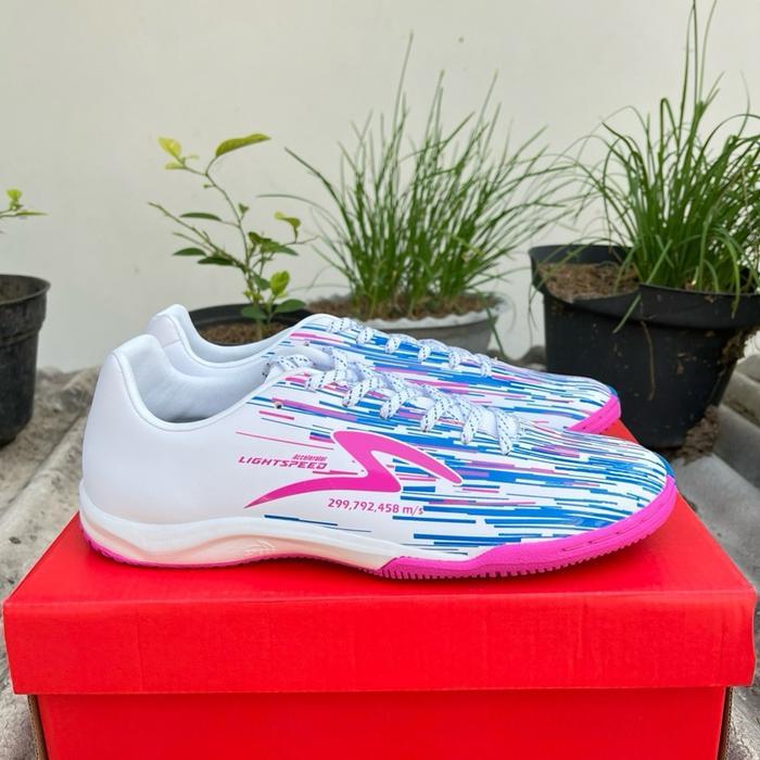 SEPATU FUTSAL SPECS ALPHA PRO IN GARUDA OLAHRAGA PRIA