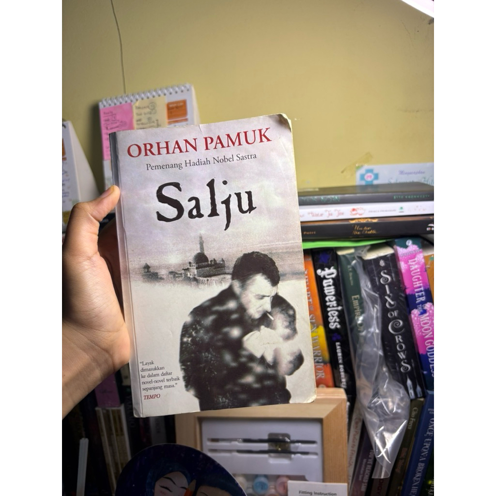 SALJU (Snow) - Orhan Pamuk