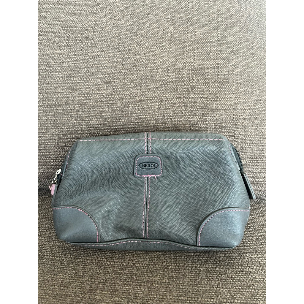 brics pouch