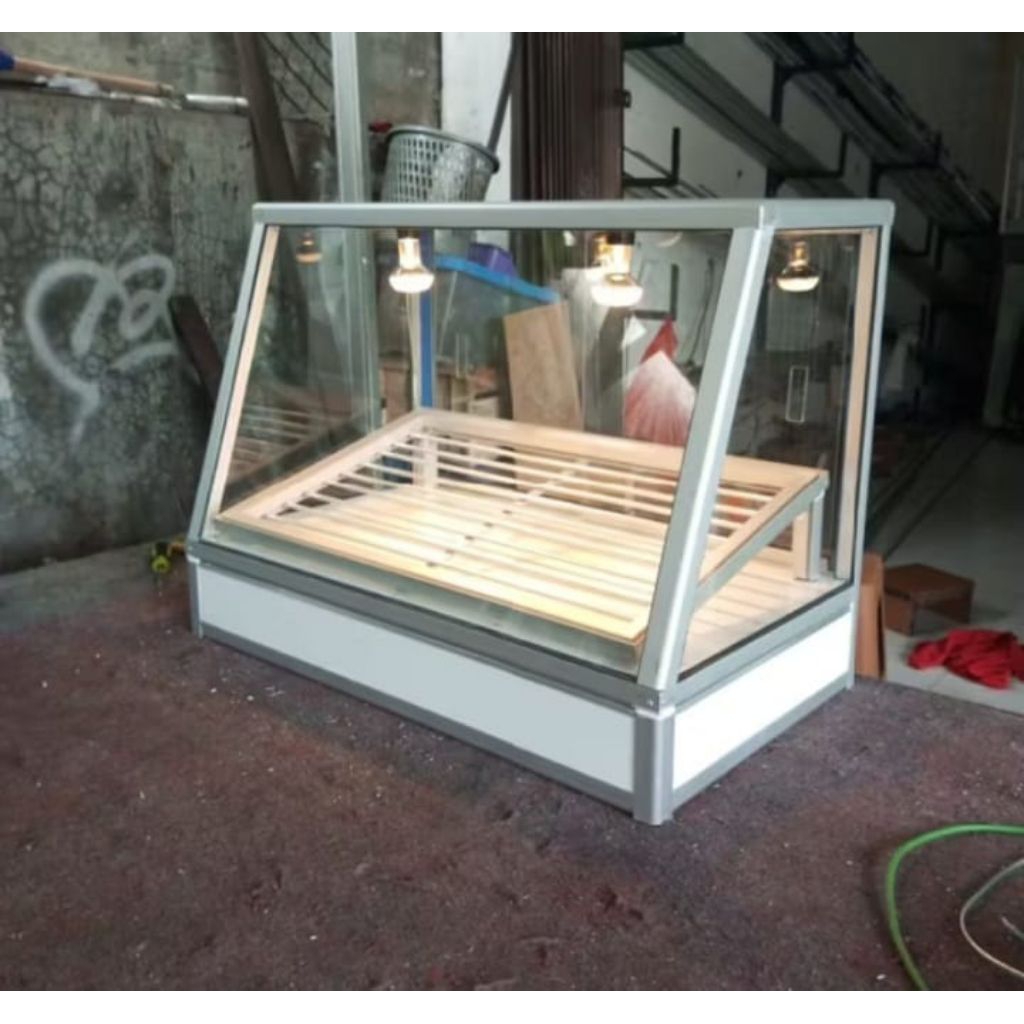 etalase chiken custom