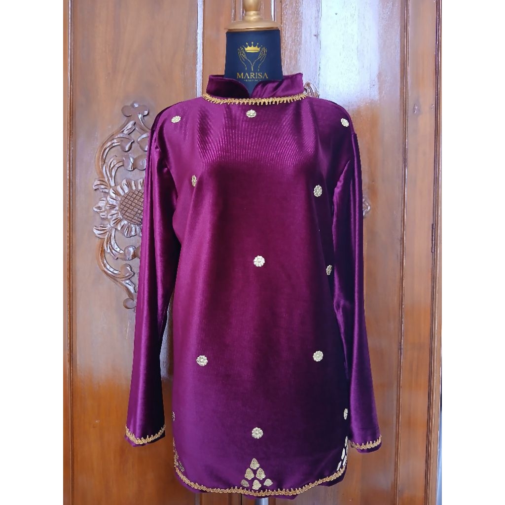 BAJU PENARI ADAT PALEMBANG