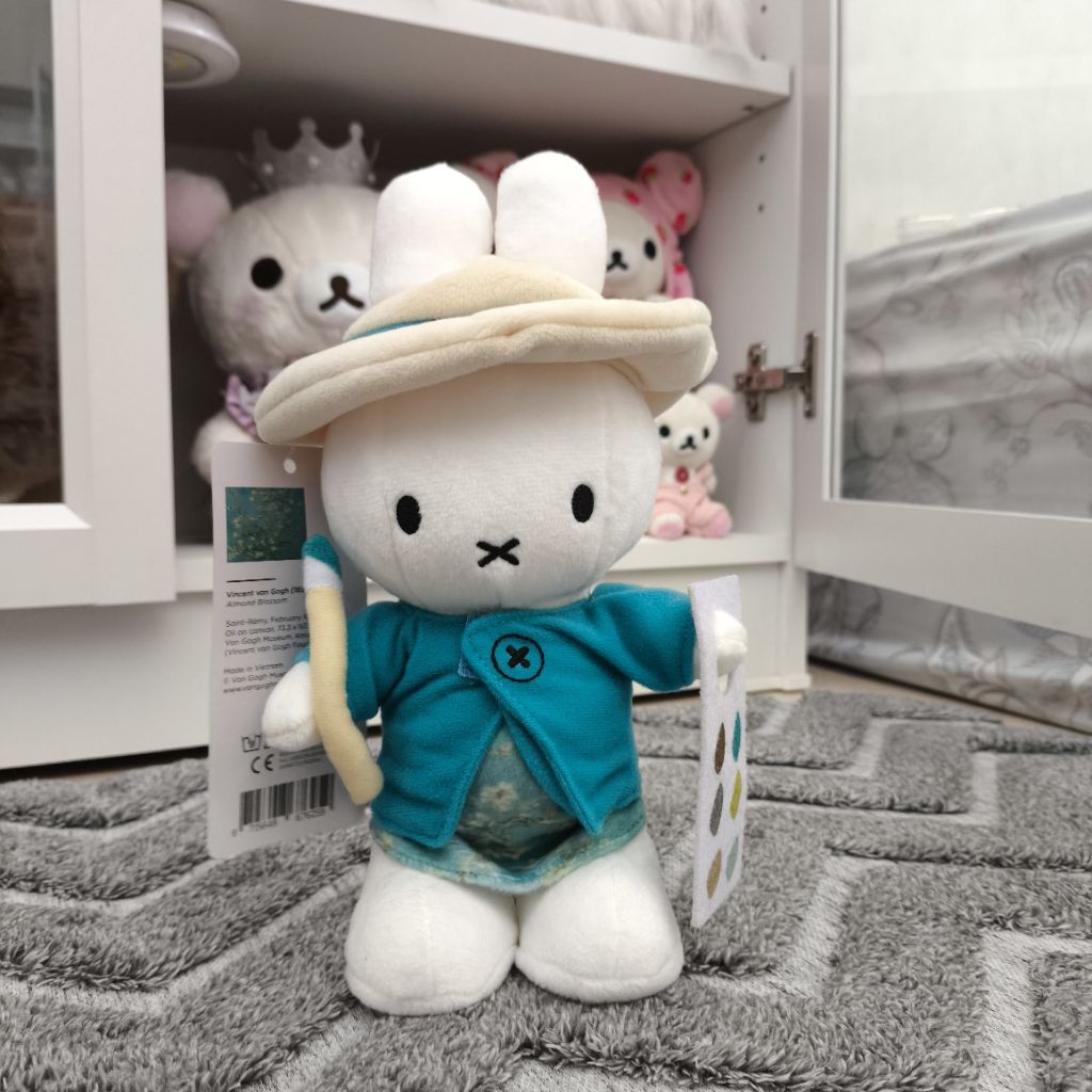 boneka miffy pelukis van gogh / boneka miffy nijntje / boneka miffy belanda
