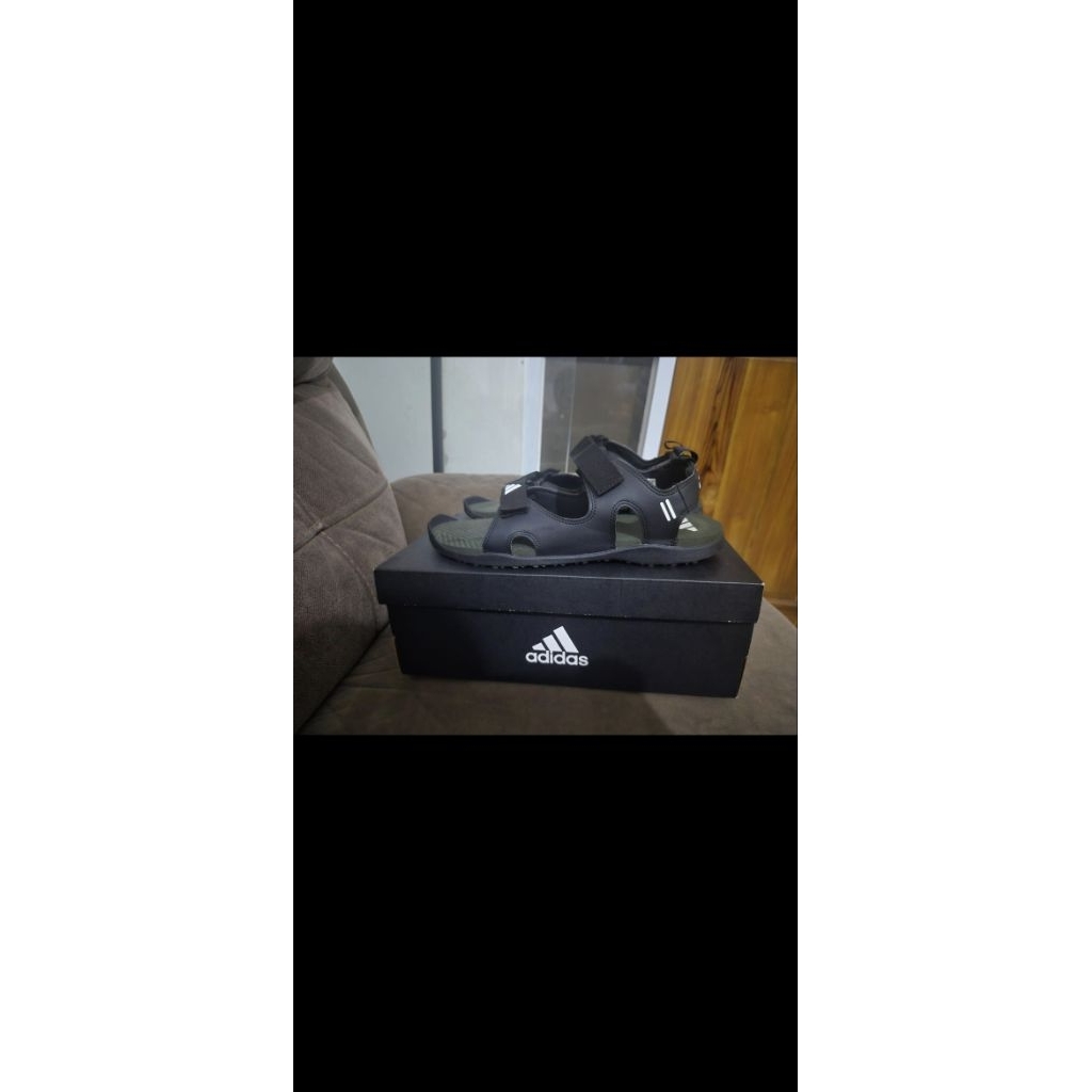 Sandal/sendal/adidas original store