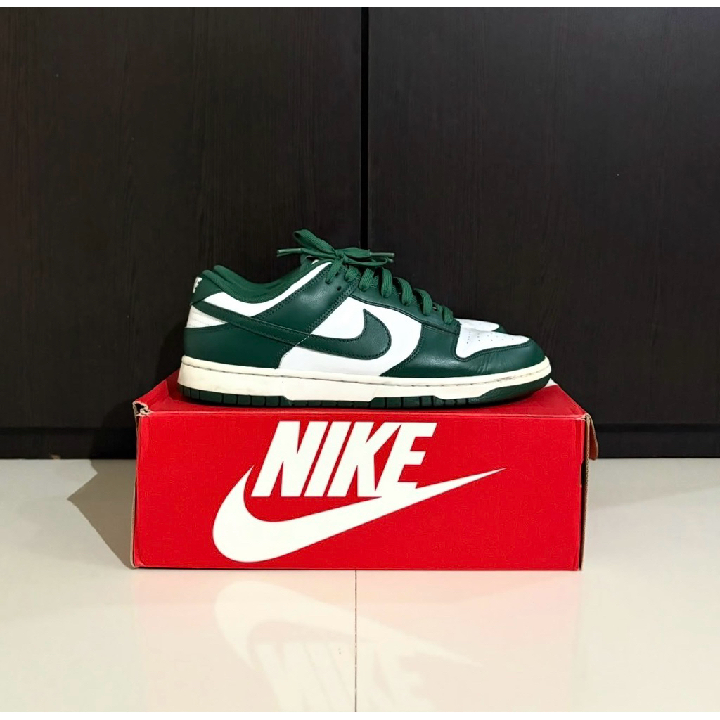 Nike Dunk Low Spartan Green