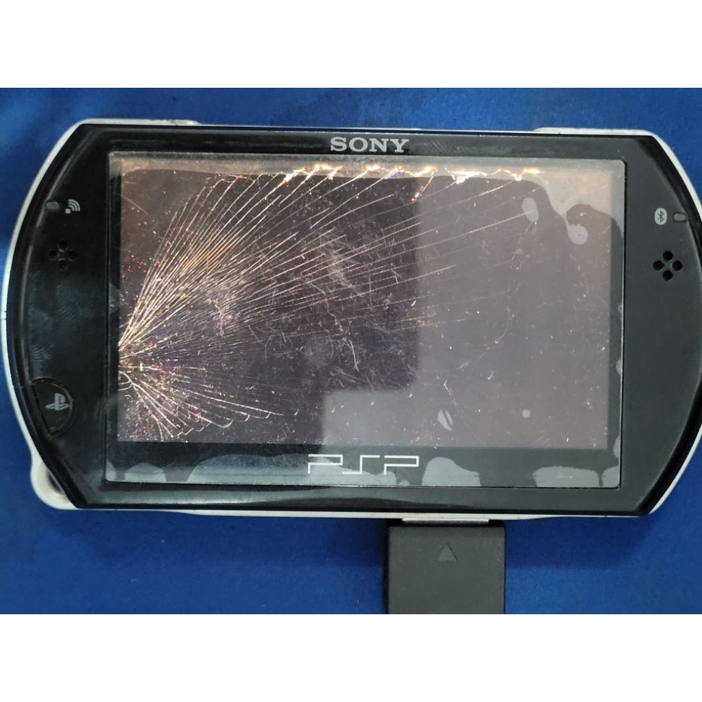 PSP GO LCD Pecah Bekas