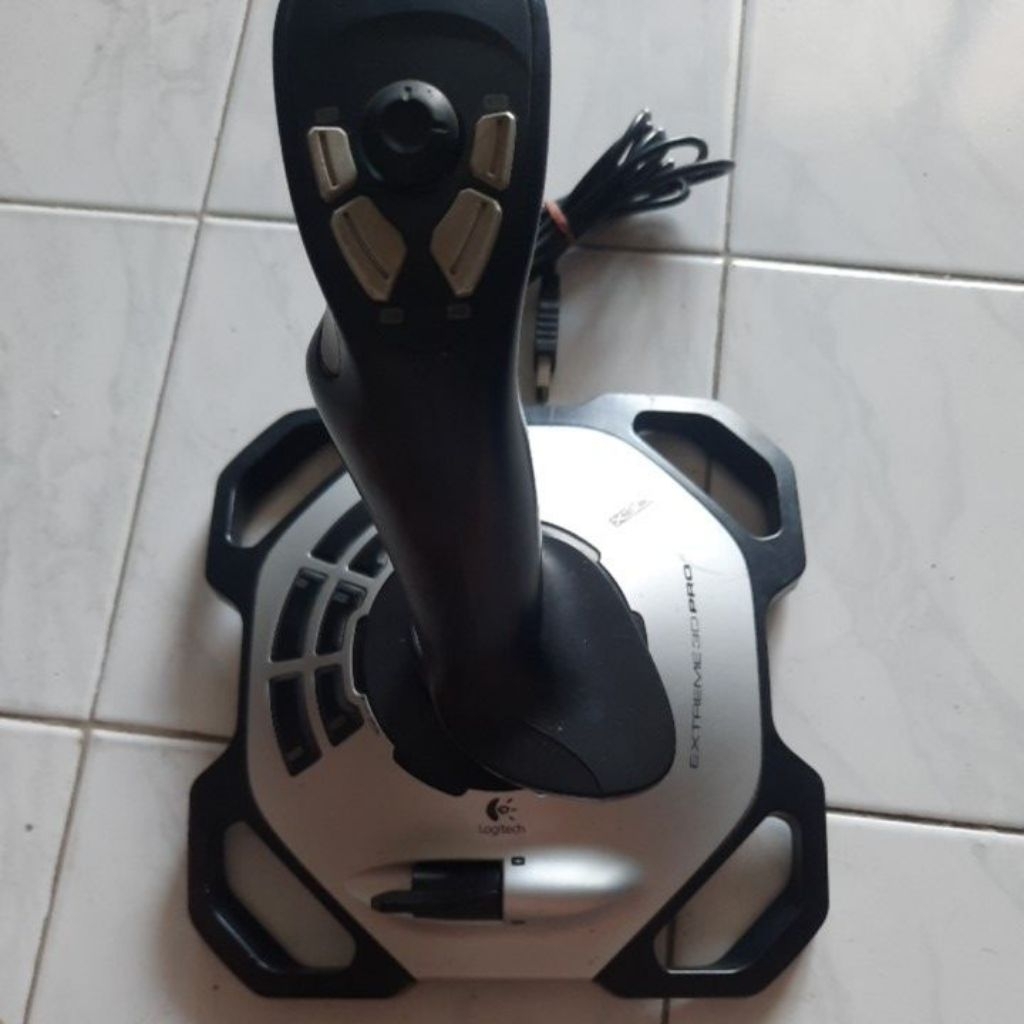 Logitech Extreme 3D Pro