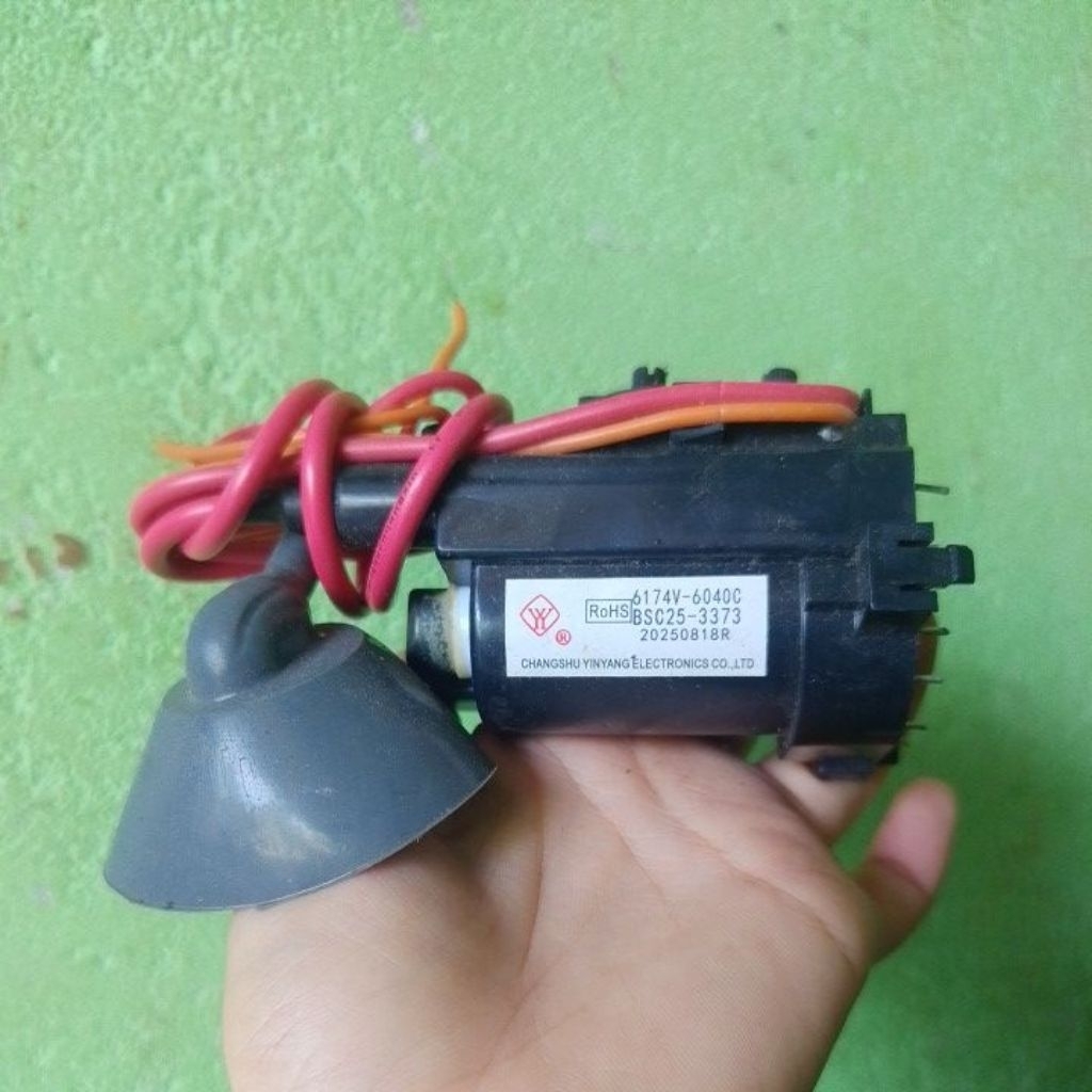FBT FLYBACK 6174V-6040C BSC25-3373