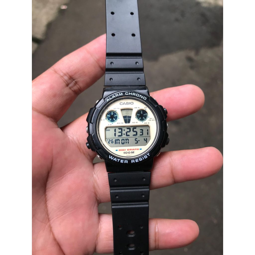 CASIO DGW 30 DIGI GRAPH VINTAGE RARE JAPAN 1980