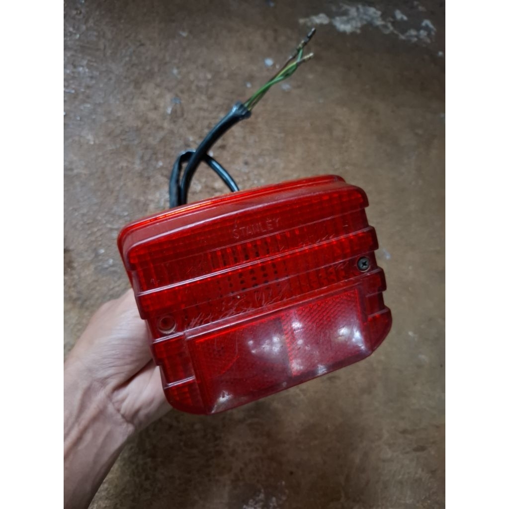 Stoplamp Lampu Belakang honda win 100 Original
