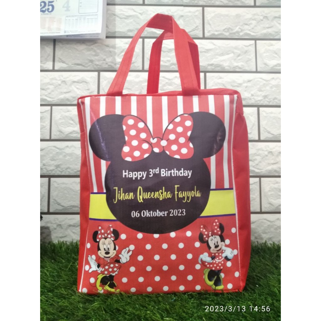 goodiebag /tas souvenir/ tas syukuran /tas wisuda /tas bingkisan /hampers /tas berkat/20x15x30