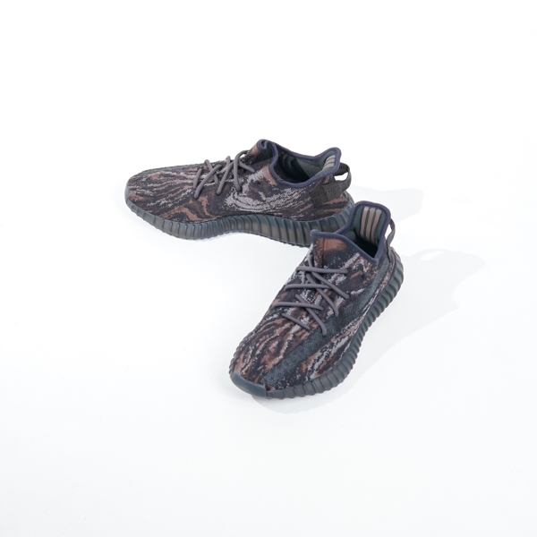 Sepatu YEEZY 350 V2 MX ROCK BLACK SNEAKER 100% ORIGINAL
