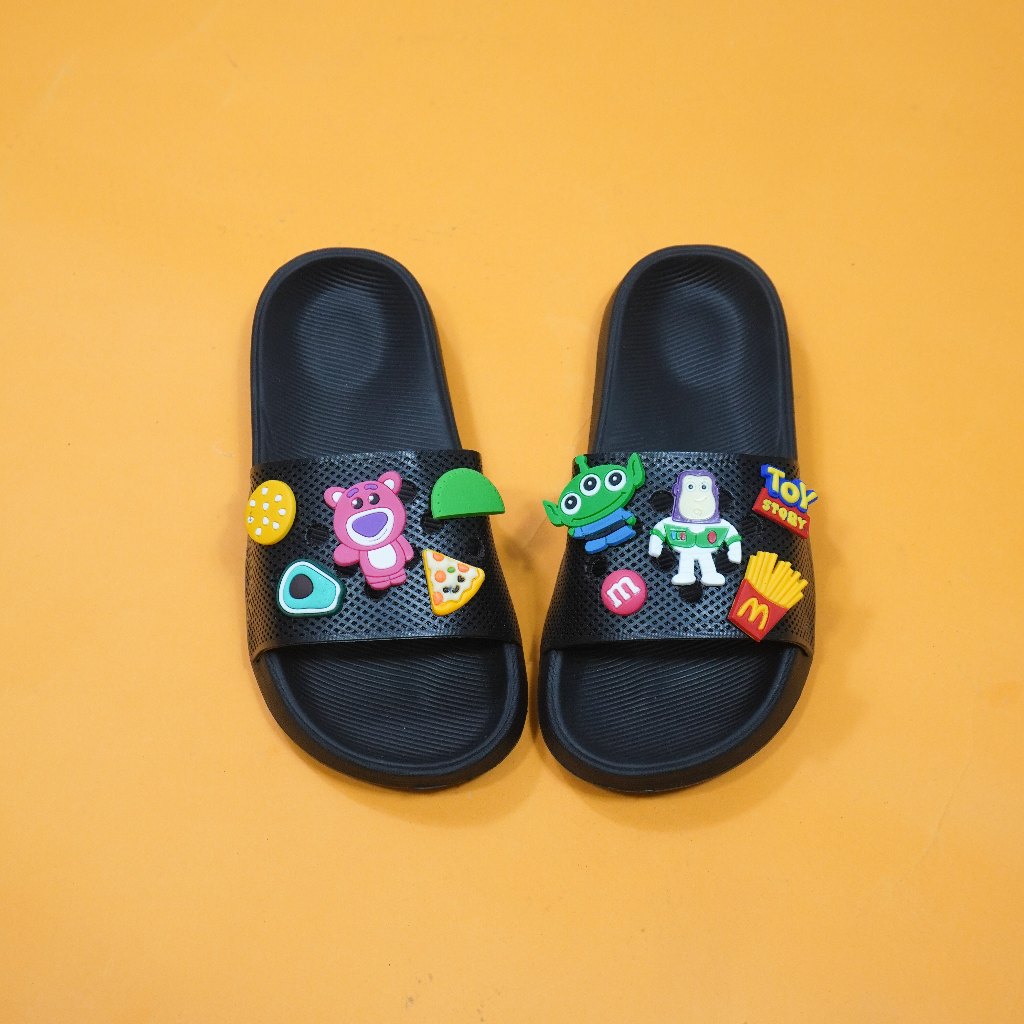 Thostee Sandal Slide Karet Phylon Anak Jibbitz Charms Karakter Toy Story