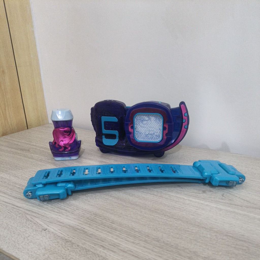 Dx Kamen Rider Revice