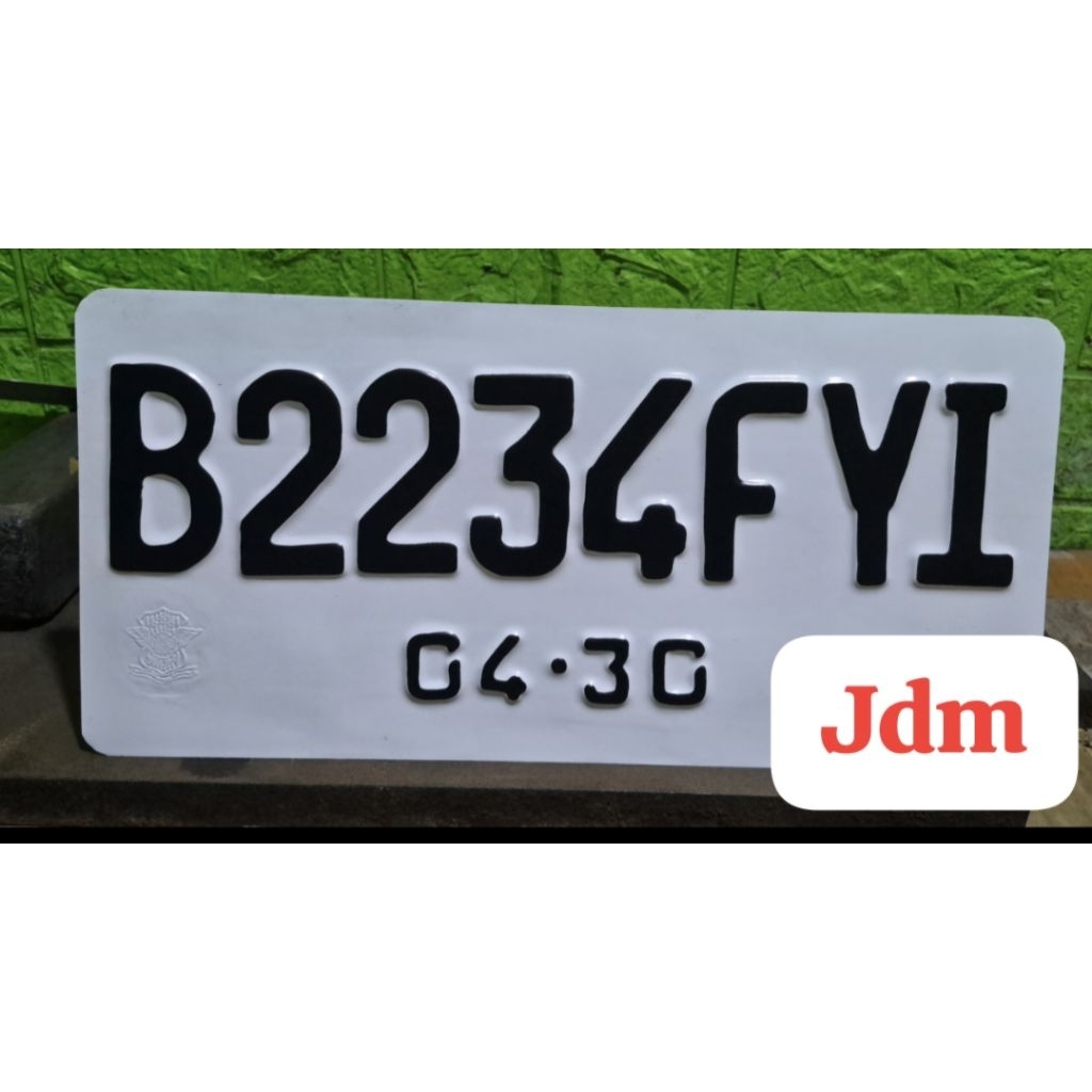 Plat Nomor Mobil JDM Font Baru Warna Putih dan Hitam