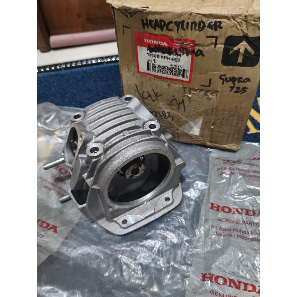 Cylinder Head Assy Kop Blok Honda Karisma Kirana Supra 125 Original NOS 12200-KPH-900