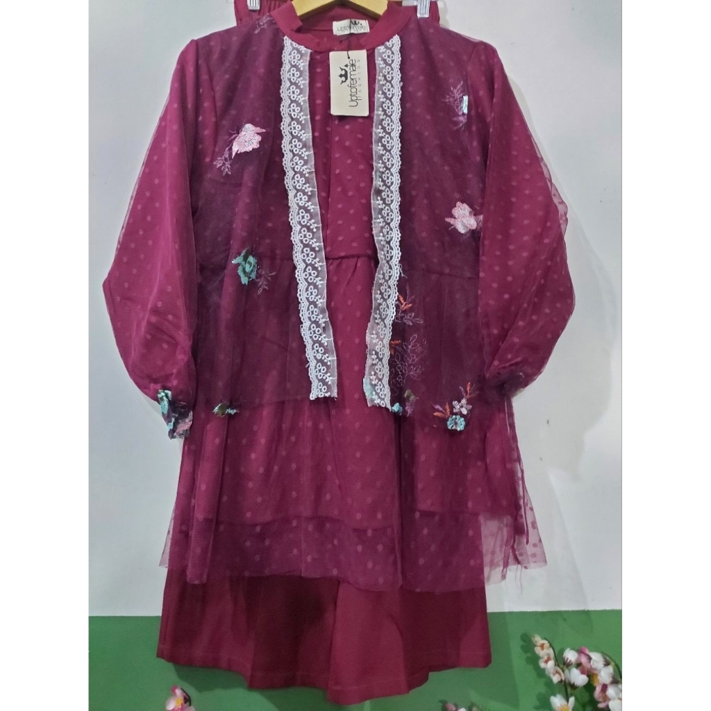 setcel brukat cantik
