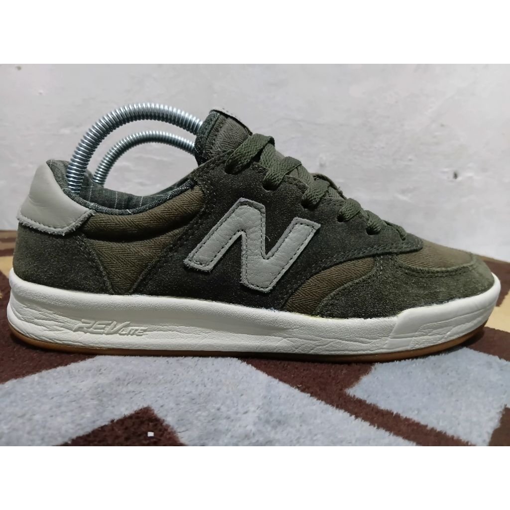 Sepatu NB CT300 Casual army legit
